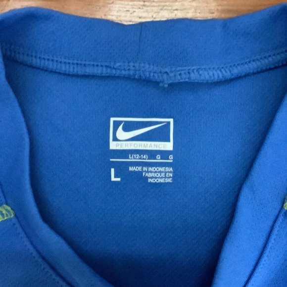 Nike Top - Picture 3 of 4